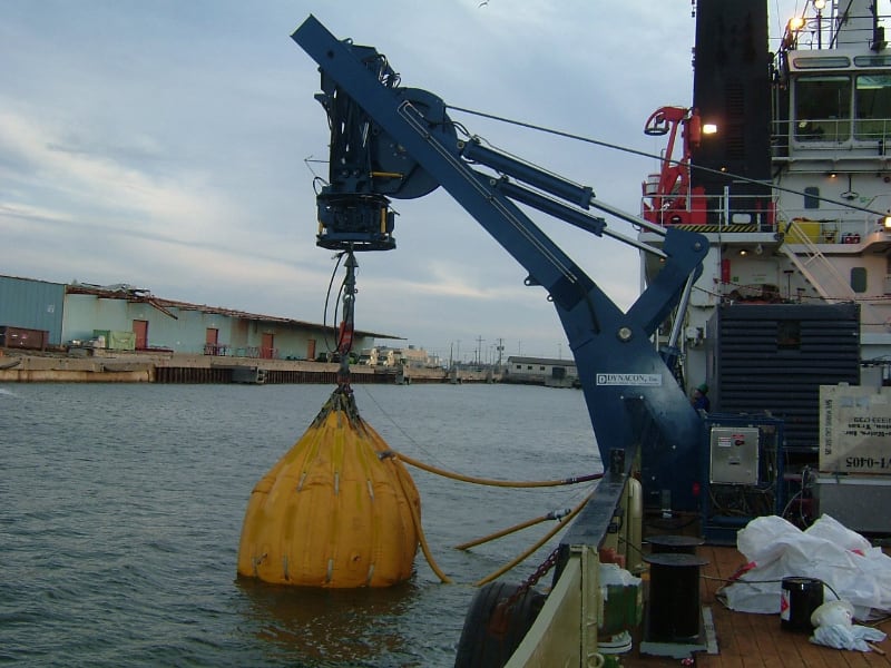 Offshore water bag equipment